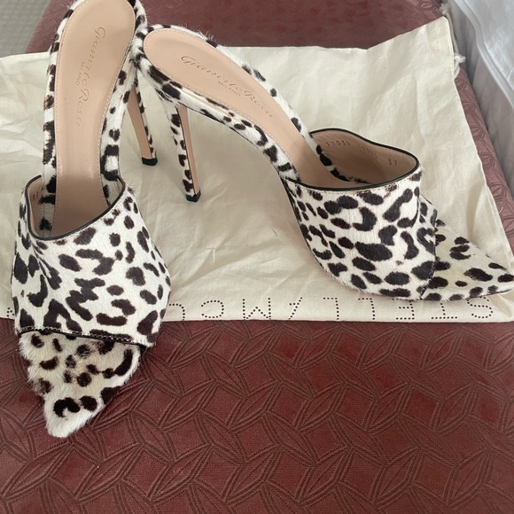 Gianvito Rossi 4inch animal print - Picture 11 of 11